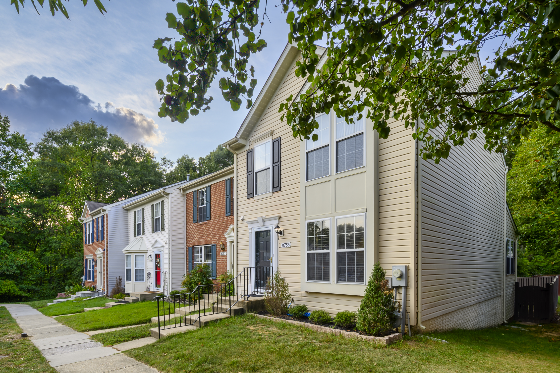 Property main image