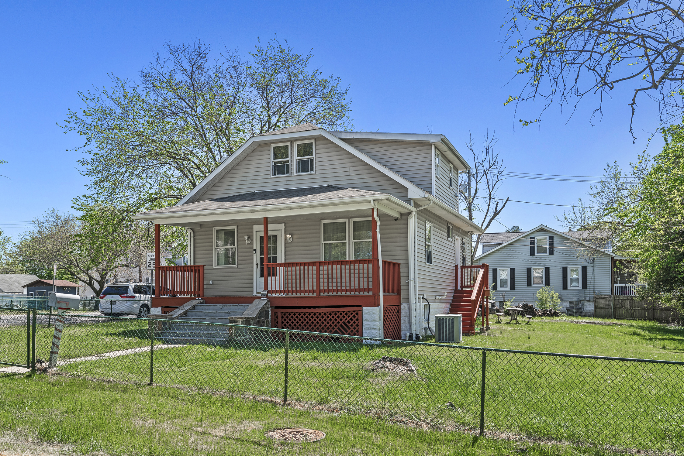 Property main image