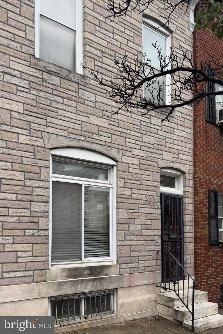 22 South Highland Avenue - 1